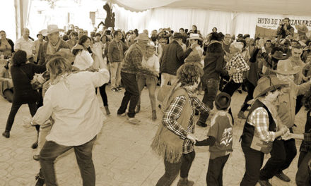 Festival de música country en Hoyo