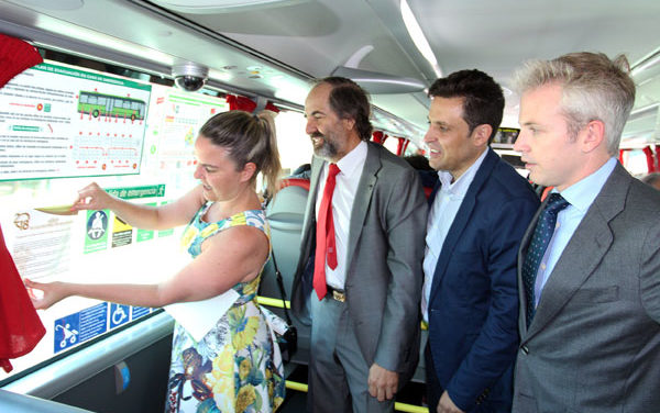 Los literatos galapagueños viajarán en autobús