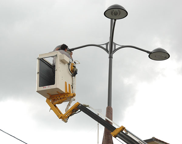 Guadarrama mejora la eficiencia energética del alumbrado público