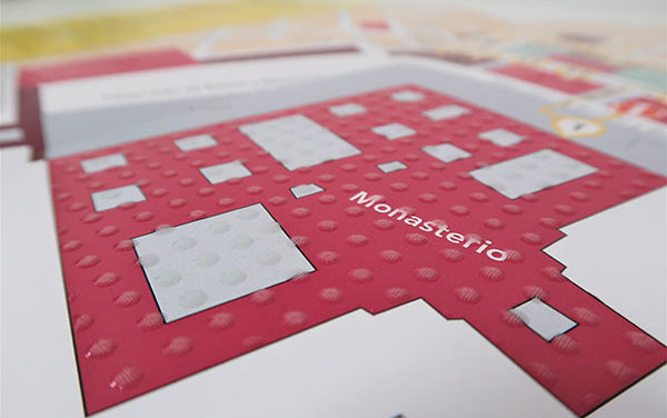 Un mapa turístico en sistema braille para recorrer San Lorenzo