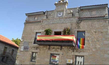 Unidas por Collado Villalba solicita que la bandera LGTBI cuelgue en la fachada del Ayuntamiento