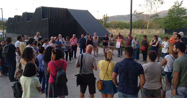 Los trabajadores del Hospital de Villalba volverán a concentrarse mañana