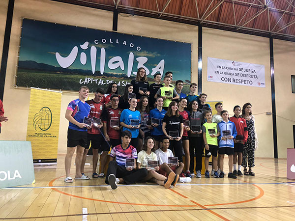 Más de 200 participantes en el Máster Nacional de Bádminton Sub-13 y Sub-17 de Collado Villalba