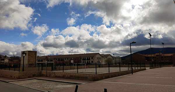 La Comunidad firma la cesión de la parcela para el centro de salud de Guadarrama