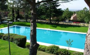piscina de Torreforum