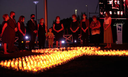 Homenaje a víctimas, héroes y voluntarios de la pandemia en Las Rozas
