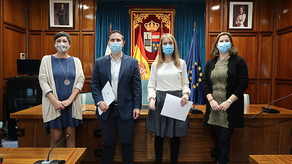 Un convenio entre el Ayuntamiento de San Lorenzo y la Asociación ABG facilita tratamientos gratuitos para los mayores