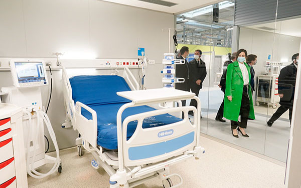 Inaugurado el Hospital Enfermera Isabel Zendal levantado en 100 días