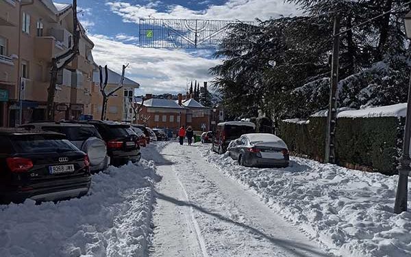 La oposición suspende la gestión del Gobierno de Torrelodones tras Filomena y el alcalde asegura estar orgulloso