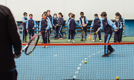 Alumnos de Collado Villalba, Alpedrete y Torrelodones participan en los Clinics Tennis Health