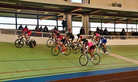 Sábado ciclista en el velódromo de Galapagar