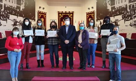 Galapagar entrega la recaudación solidaria de la San Silvestre a las AMPAS
