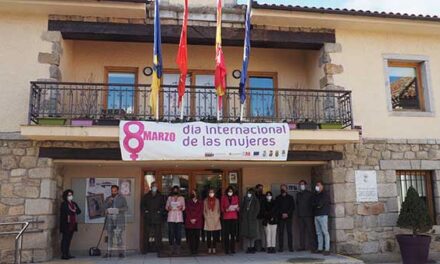 Las mujeres ucranianas protagonizan el 8 de marzo en Torrelodones