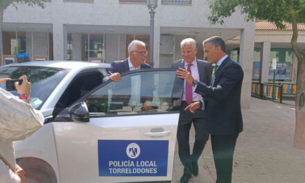La Comunidad adquiere nuevos vehículos eléctricos para Policía y concejalías de Medio Ambiente y Tecnologías de Torrelodones