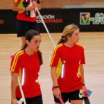 Dos deportistas de Floorball de Guadarrama entrenan con la selección femenina