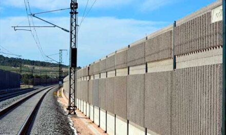 ADIF instalará protecciones acústicas en las líneas de Las Rozas, Torrelodones y Collado Villalba, entre otras