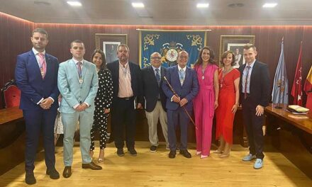 Antonio Vicente presenta al nuevo gobierno de El Escorial