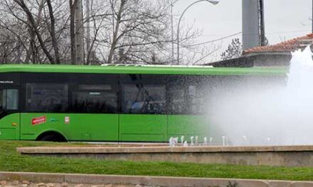Nueva parada de bus en la calle Castillo de Simancas de Las Rozas