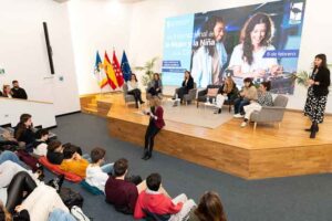 Las Rozas destaca el papel de las mujeres en la ciencia
