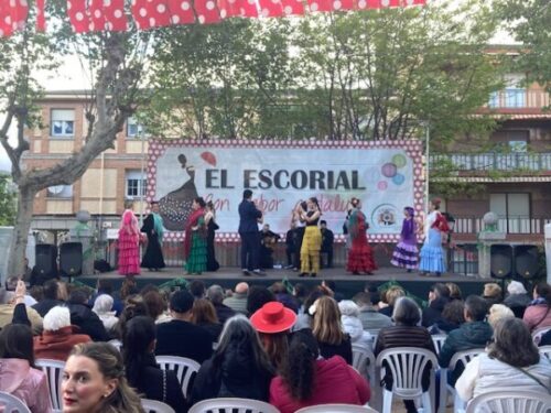 El Escorial disfrutó de su Feria de Abril a pesar del mal tiempo