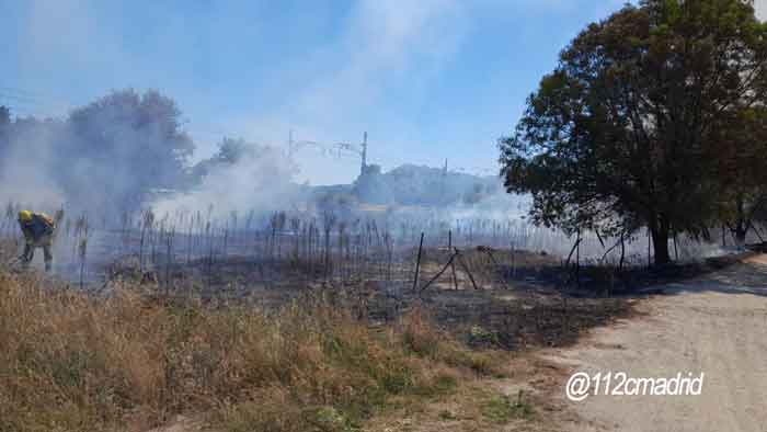 Suspendida la circulación de trenes por un incendio en El Escorial