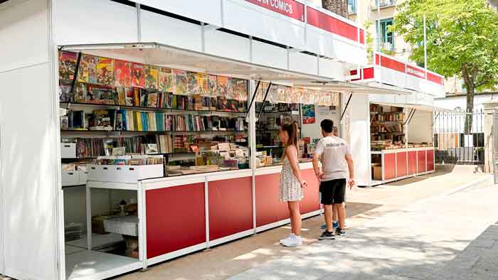 San Lorenzo de El Escorial inauguró la Feria del Libro antiguo y de ocasión