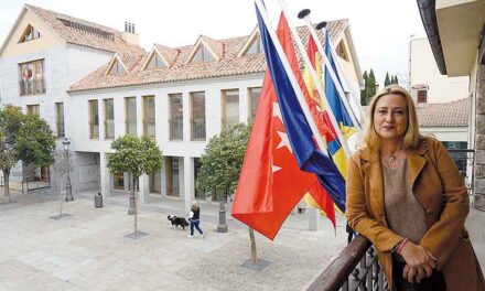 Almudena Negro, alcaldesa de Torrelodones: “Me frustra no poder cumplir el 100% del programa electoral por no tener mayoría suficiente”