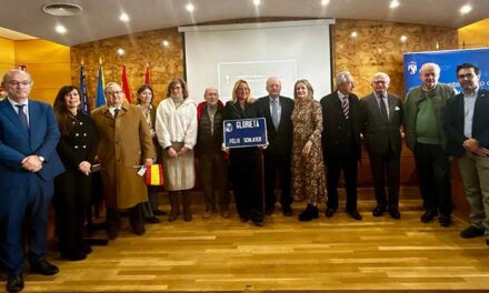 Torrelodones inaugura la glorieta de Félix Schlayer en el 46 aniversario de la Constitución Española