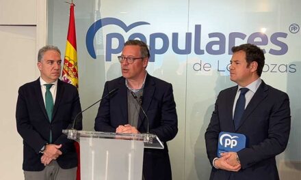 Bendodo, Serrano y De la Uz visitan en Las Rozas el sistema inteligente de videovigilancia