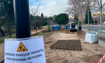 El Escorial inicia la mejora del parque infantil de «El Tomillar»