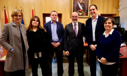 El delegado del Gobierno y el alcalde de Robledo de Chavela se reúnen para trabajar sobre seguridad