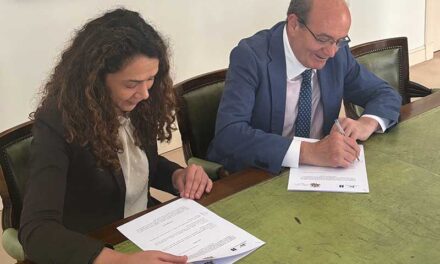 El Escorial y el Colegio Notarial firman un convenio para mejorar la seguridad jurídica