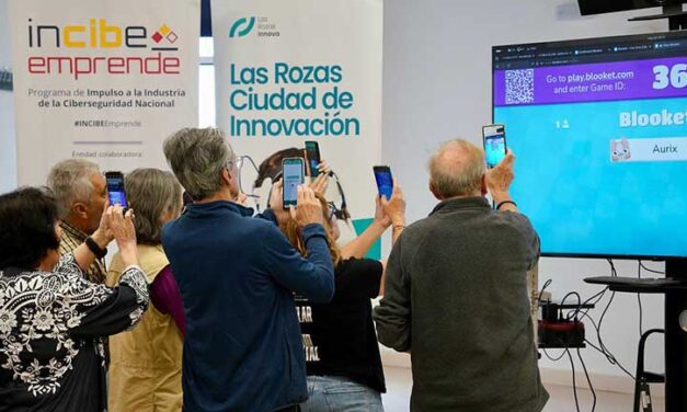 Las Rozas forma en ciberseguridad a los mayores