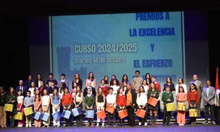 Torrelodones reconoce la excelencia educativa de  45 alumnos de Primaria, ESO y Bachillerato
