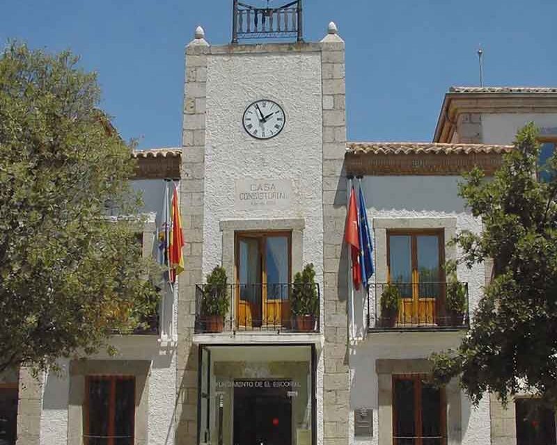 El Escorial ofrece desde el 23 de junio el certificado digital gratuito a sus vecinos en varios puntos del municipio