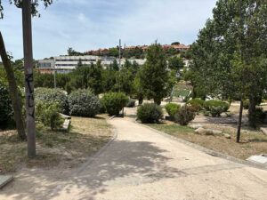 Un joven de 21 años y origen marroquí falleció este lunes por la noche en Torrelodones tras recibir un disparo en el pecho en medio de una reyerta entre dos grupos