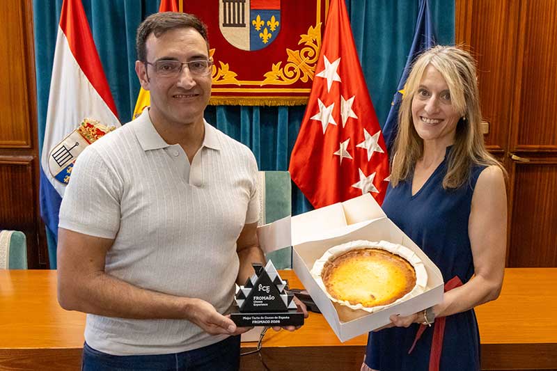 La Pastelería Pontón de San Lorenzo de El Escorial tiene la mejor tarta de queso de España