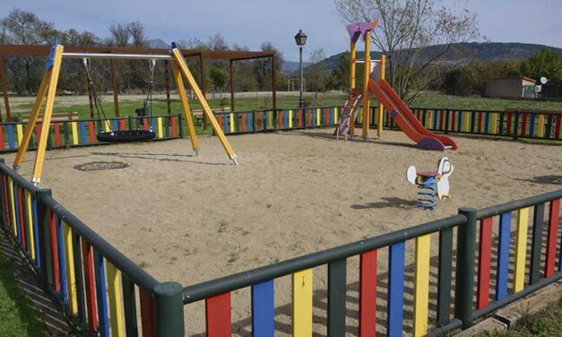 Guadarrama invierte más de 240.000 euros en renovar sus parques infantiles